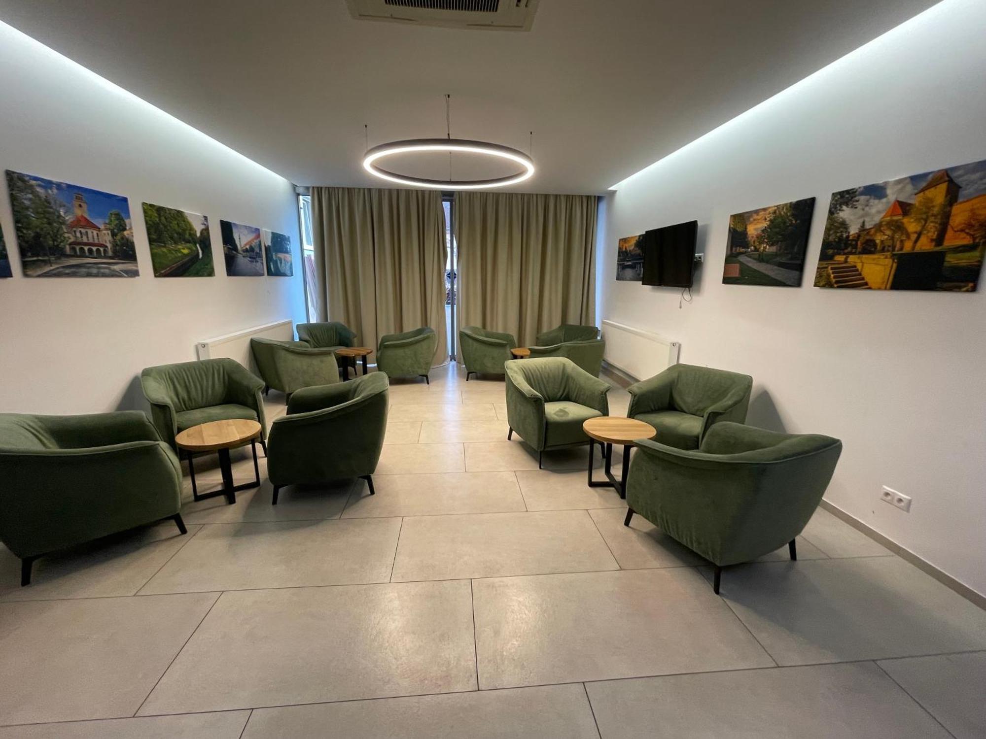 Hotel Spectrum Trnava Exterior foto